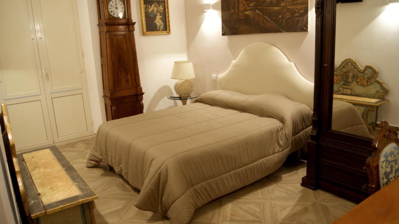 La Maison Taranto Luaran gambar