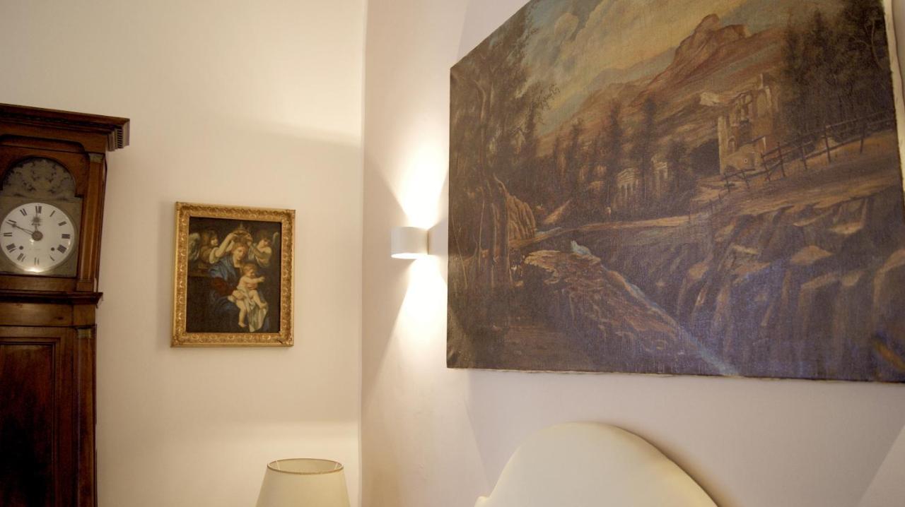 La Maison Taranto Luaran gambar